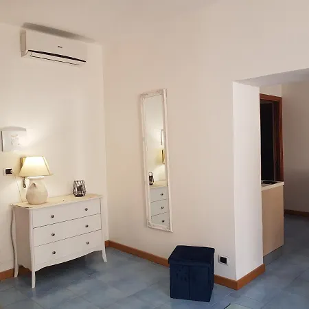 Piso Azul Espero Reial * Alguer