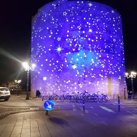 Piso Azul Esperò Reial *