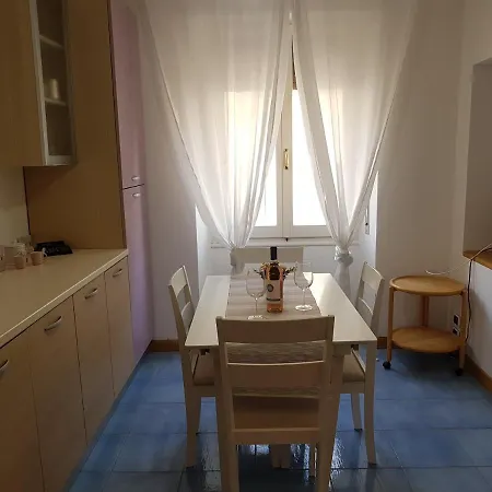 Piso Azul Espero Reial Apartment *