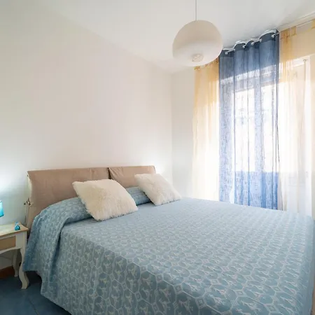 Piso Azul Espero Reial Daire *